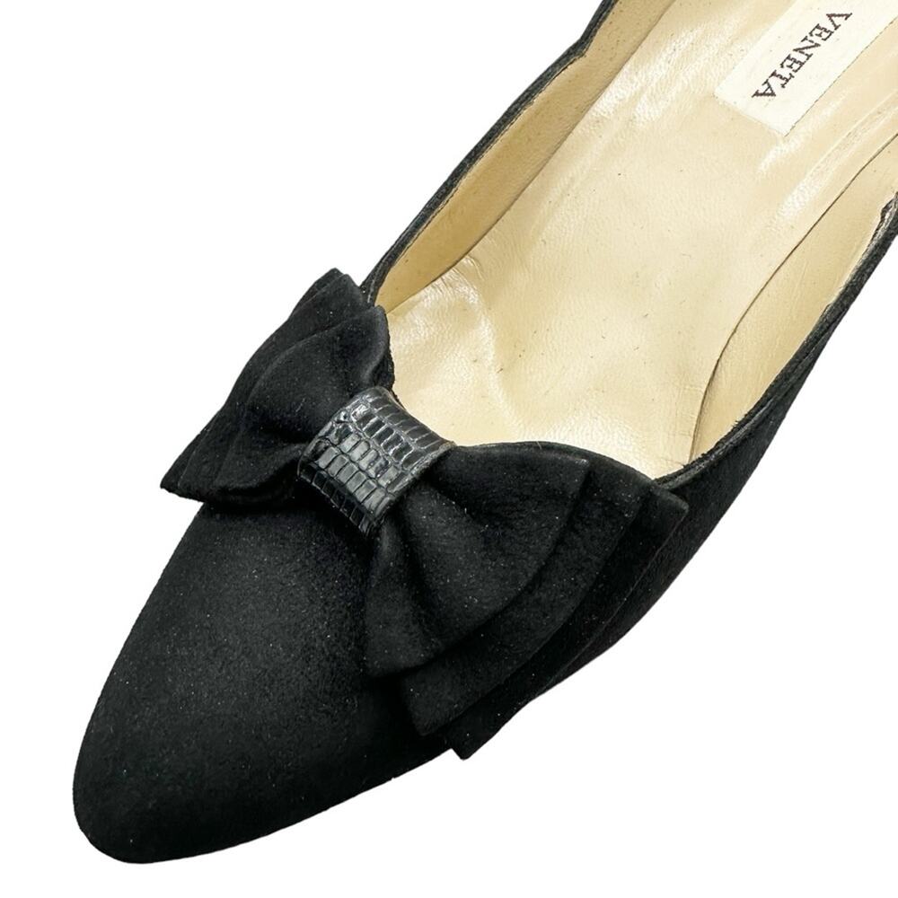 Bottega Veneta Black Suede Bow  3” Heels Pumps Shoe Classic Designer Italy 7AA